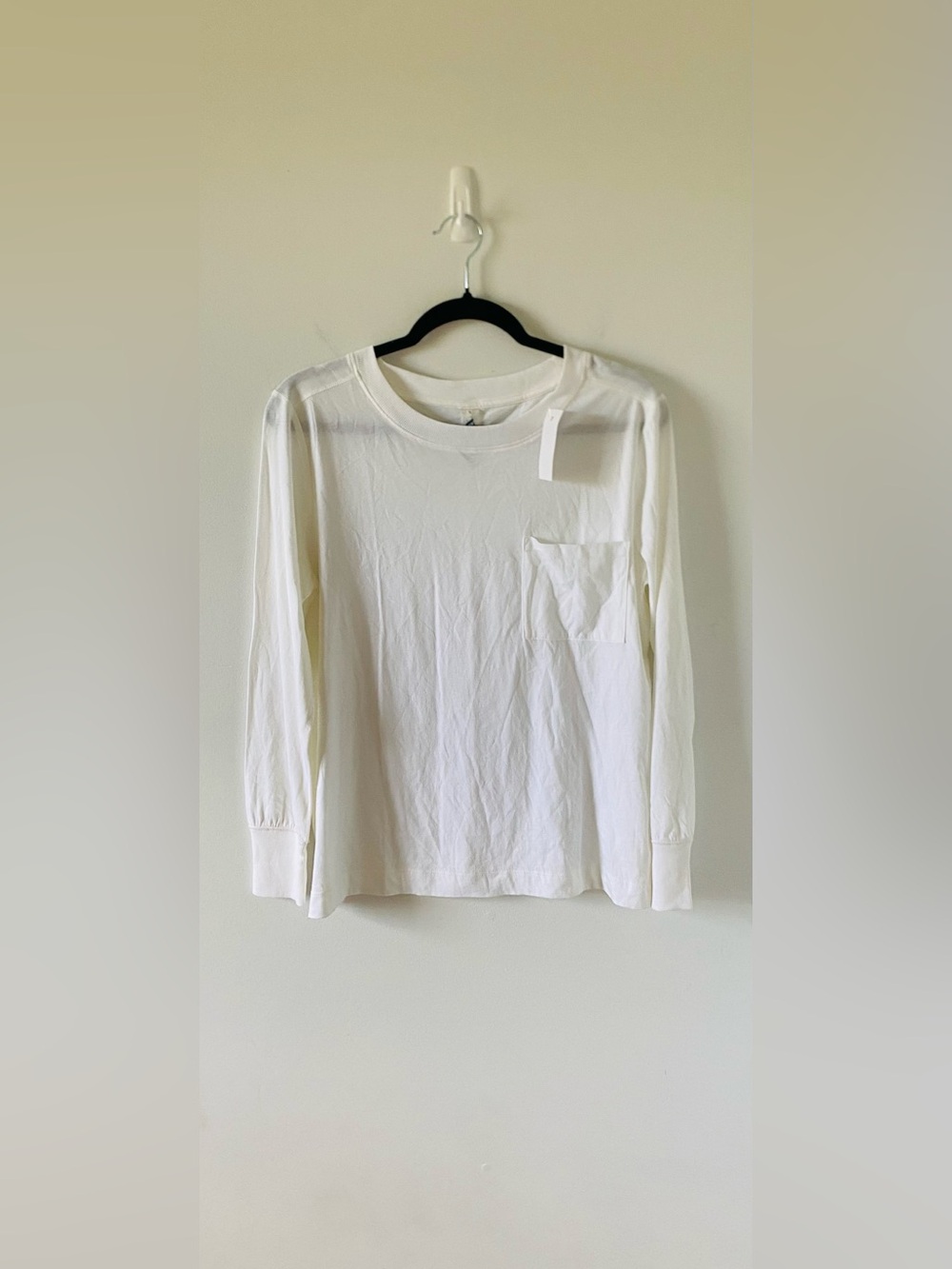 NWT Lou & Grey White Long Sleeve Pocket Tee Shirt S 100% Cotton Minimalist Soft